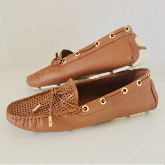 Tory Burch Leather Flats Drive Mocs - Picture 3 of 6